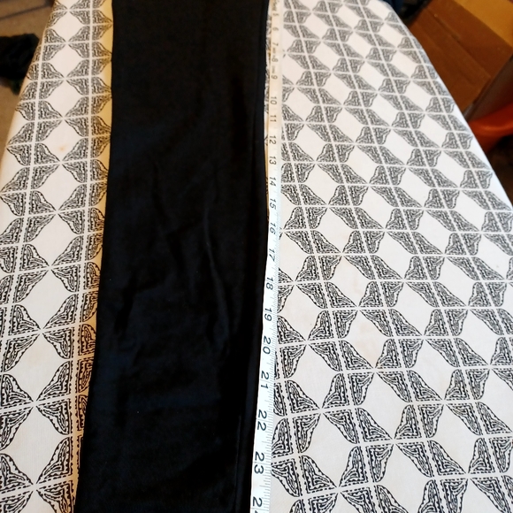Lou & Grey Essential leggings Black Sz Small - Picture 8 of 10